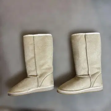 베이지 스웨이드 어그 부츠