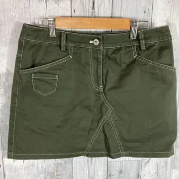 먼싱웨어 6 STARS 올리브 그린 스커트 M 사이즈