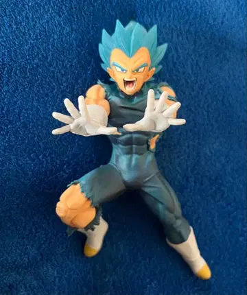 드래곤볼 베지터 피규어