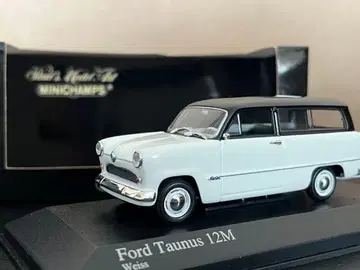 1/43 포드 타우누스 12M 화이트