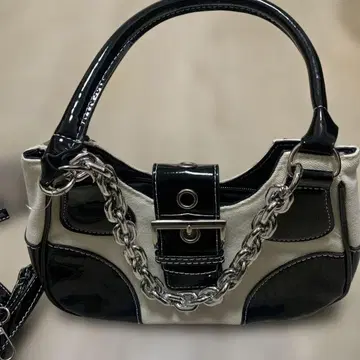 에나멜 콤비 미니 핸드백 숄더 포함