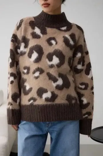 AZUL MOUSSY 레오파드 자카드 니트탑 택 포함 새상품