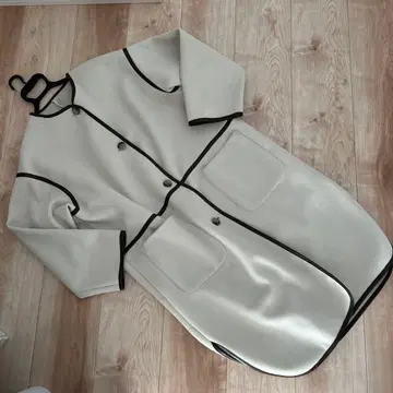 파이핑 롱 코트 베이지