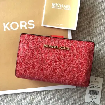 새상품 MICHEAL KORS 마이클코어스 정가 41,800엔 지갑
