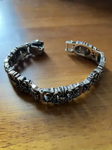 딜 디자인 deal design 킹 아머 블레스