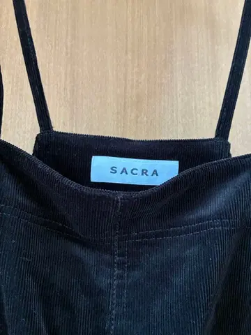 SACRA 블랙 코듀로이 살로펫