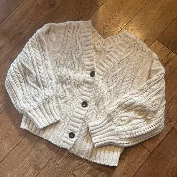 BEAMS 케이블 니트 가디건 아이보리