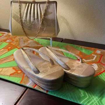 사가니시키의 아름다운 조리 백 세트