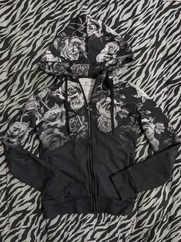 MIDAS, 시크 스타일, 아카이브, 그런지, 장미 패턴 후드티