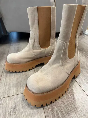 SLY 통굽 베이지 사이드 고어 부츠