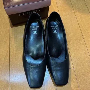 success walk 블랙 펌프스 스퀘어토