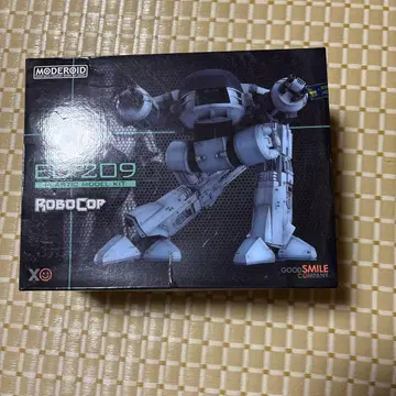 MODEROID ED-209 플라스틱 모델 키트