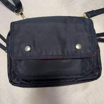 GLOBAL WORK 블랙 나일론 숄더백