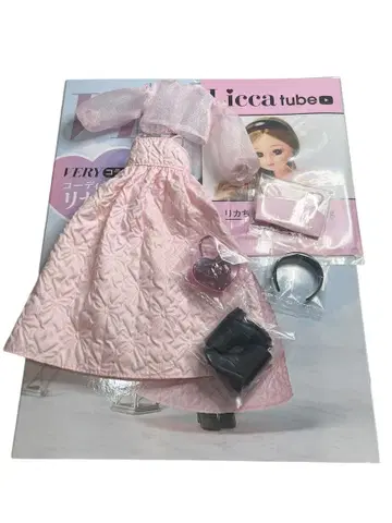 very 콜라보 리카짱 옷 갈아입기 의류 세트