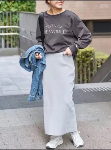 스픽 앤 스팬 라메 총바늘 타이트 스커트 S 사이즈