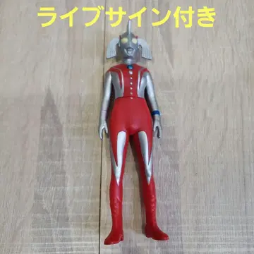 울트라맨 울트라 히어로 시리즈 500 울트라의 어머니 라이브 사인 포함