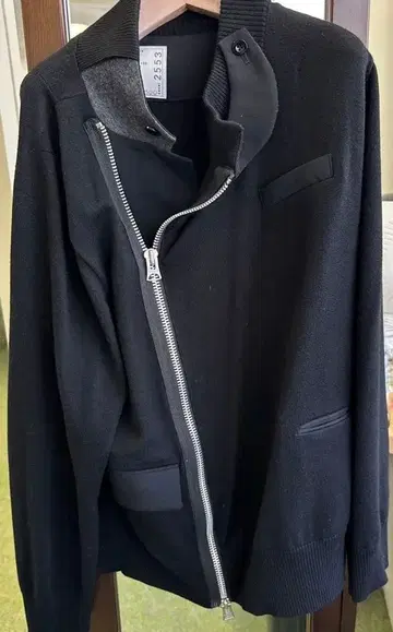 [ 새상품급 ] Sacai 사카이 블랙 니트 스웨터