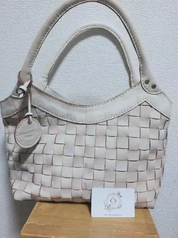 zucchero filato 뜨개질 토트백 화이트 레어 미사용