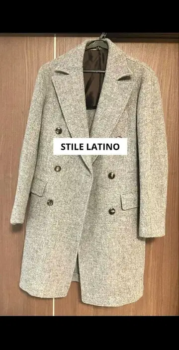스타일 라티노 그레이 코트
