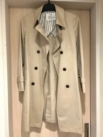 23구 (온워드 카시야마) 스프링 트렌치코트 베이지 계열