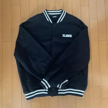 XLARGE 바시티 자켓