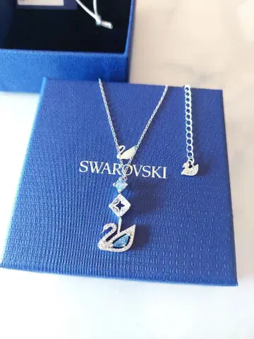 새상품 SWAROVSKI Dazzling Swan 목걸이 스와로브스키