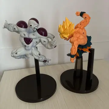 드래곤볼 프리저 손오공 피규어 세트