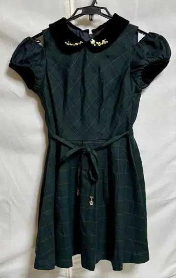 [ 새상품급 ] 시크릿허니 블랙 체크 무늬 벨벳 옷깃 미니 원피스