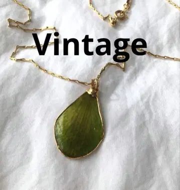 빈티지 금빛 어린 새싹 골드 목걸이 잎맥 레진 나뭇잎