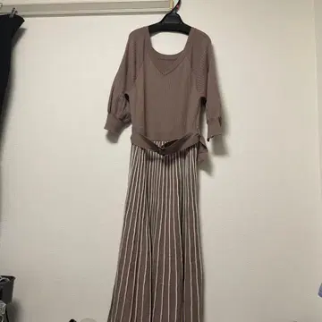 리브 편직 스트라이프 니트 원피스