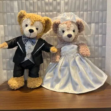 더피 셰리메이 웨딩 코스튬