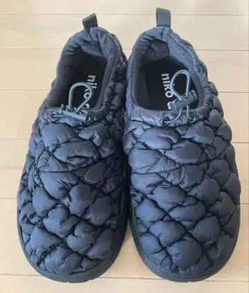 새상품급 [ niko and - ] 니코모코 목슈즈 블랙 L 사이즈