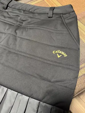 Callaway 블랙 플리츠 스커트 속기모 M 사이즈
