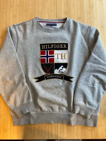 Tommy Hilfiger 엠블럼 맨투맨 그레이