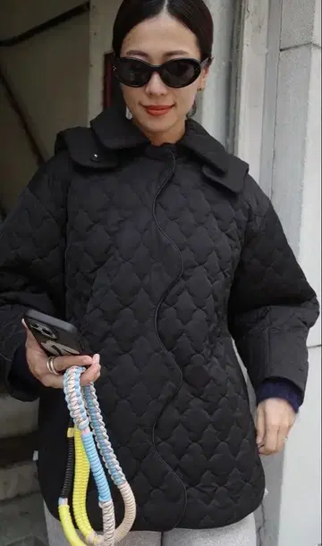 [ bow.a ] 2024AW 완판 퀼팅 클라우드 자켓 BK