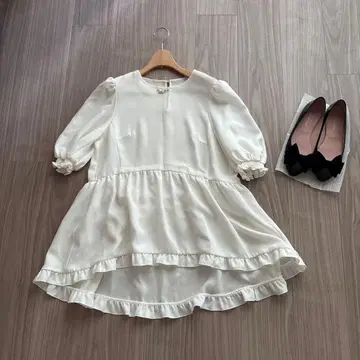 아이보리 프릴 A라인 드레스