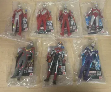 울트라맨 소프트 비닐 세트.