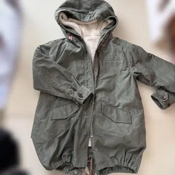 유나이티드 애로우즈*올리브 그린 보아 안감 모즈 코트 새상품급 36