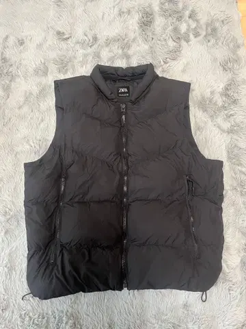 블랙 다운 베스트 퀼팅