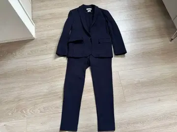 뷰티 & 유스 네이비 셋업 사이즈 S