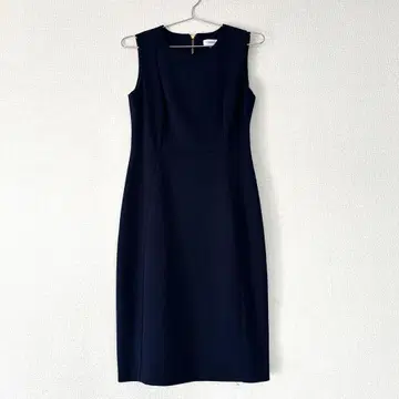캘빈 클라인 네이비 슬리브리스 원피스 4종 세트