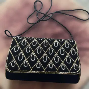 비즈 자수 블랙 파티 백