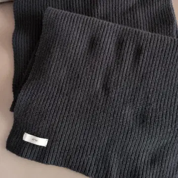 ATON 캐시미어 100% 리브 머플러 블랙