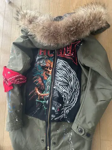 ROYAL FLASH 밀리터리 자켓 후드 부착