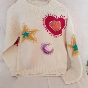 로우게이지 니트 스웨터. 귀여움. 100% 울.