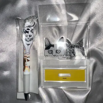 미개봉 새상품 이토 준지 욘&무 아크릴 스탠드&플로팅 펜