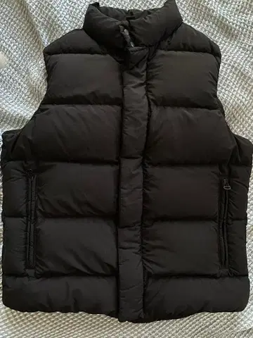 BEAUTY&YOUTH 나일론 워시드 다운 베스트