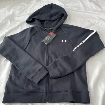 언더아머 후드티