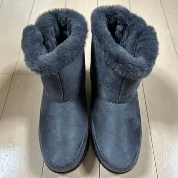 [ 새상품 ] 그레이 숏부츠 22.5 North Date