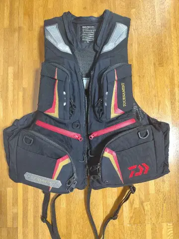 [ XL 사이즈 ] 다이와 토너먼트 플로팅 베스트